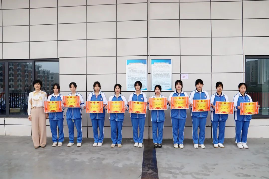 1654825345529184.png image.png